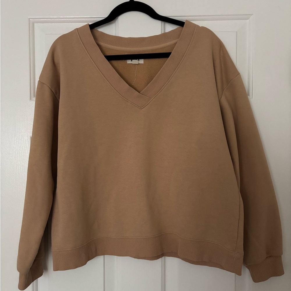 Pact Camel tan V-Neck Sweater courtside cotton large